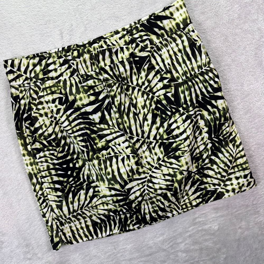 NWT J.Jill Fit Women Skort S Lime Green Black Palm Print Stretch Water-Repellent